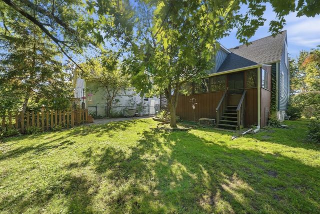 3905 Custer Avenue, Lyons, IL 60534