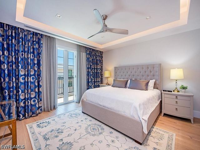 490 5th ST S 101, Naples, FL 34102