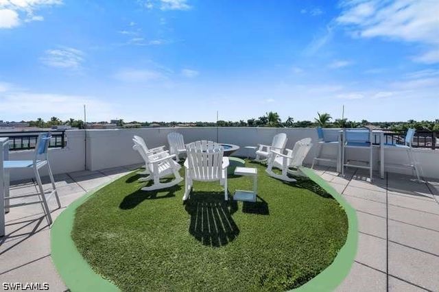 490 5th ST S 101, Naples, FL 34102