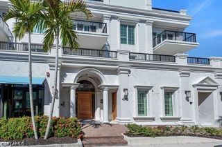 490 5th ST S 101, Naples, FL 34102