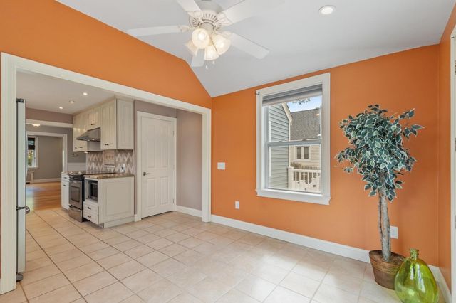 11 Magnolia St, Framingham, MA 01701