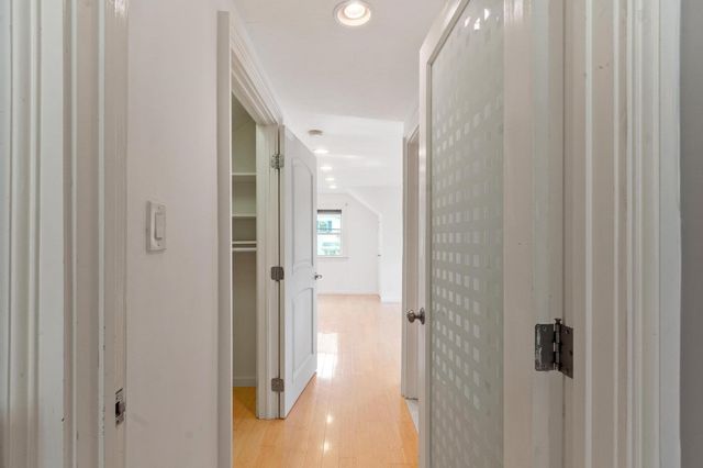 11 Magnolia St, Framingham, MA 01701