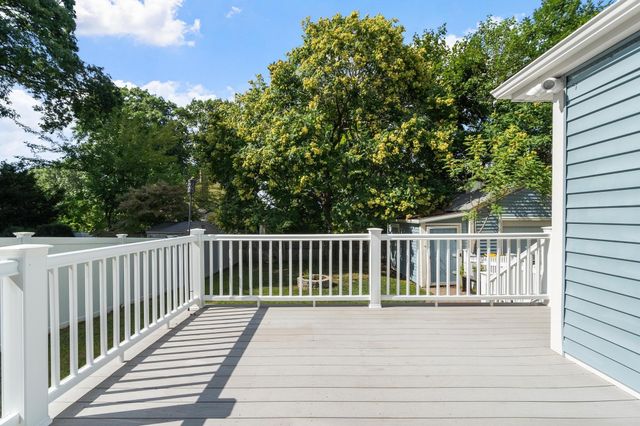 11 Magnolia St, Framingham, MA 01701