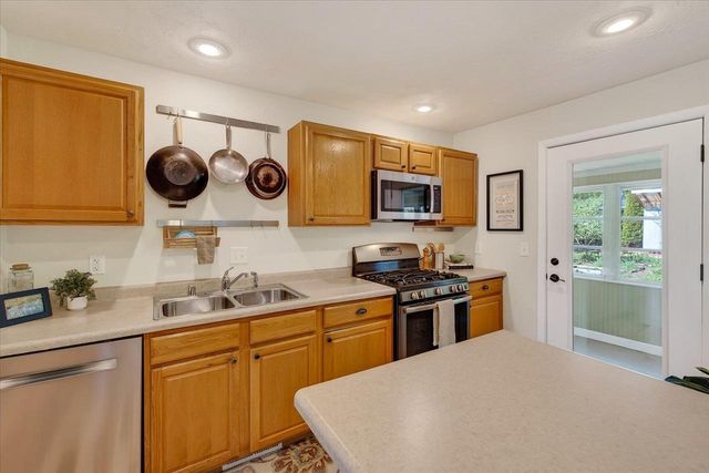 492 Hilton Drive, Madison, WI 53711