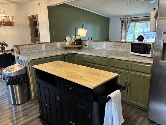 1578 E Pine Hill Avenue, White Cloud, MI 49349