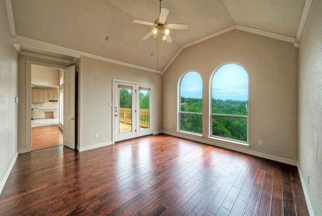 8703 Bluegrass DR, Austin, TX 78759