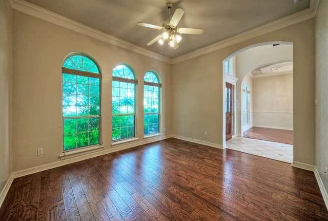 8703 Bluegrass DR, Austin, TX 78759