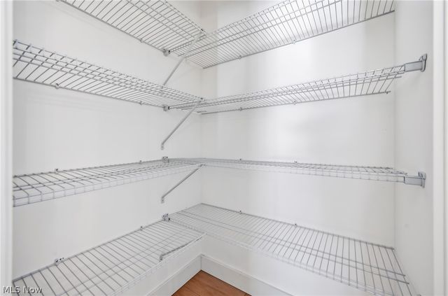 2310 Wilshire Drive, Cortland, OH 44410