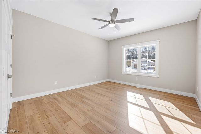 2310 Wilshire Drive, Cortland, OH 44410