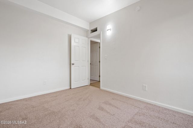 6430 N Lena Place, Tucson, AZ 85741