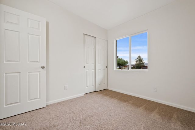 6430 N Lena Place, Tucson, AZ 85741