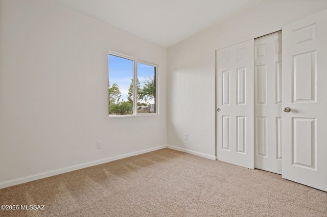6430 N Lena Place, Tucson, AZ 85741
