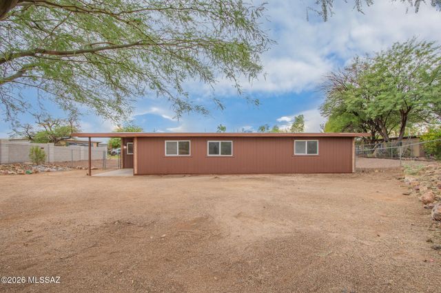 6430 N Lena Place, Tucson, AZ 85741