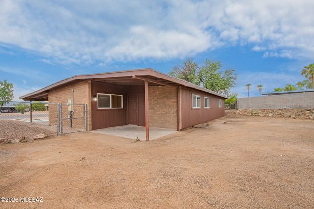 6430 N Lena Place, Tucson, AZ 85741