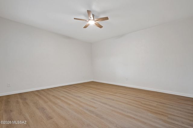 6430 N Lena Place, Tucson, AZ 85741