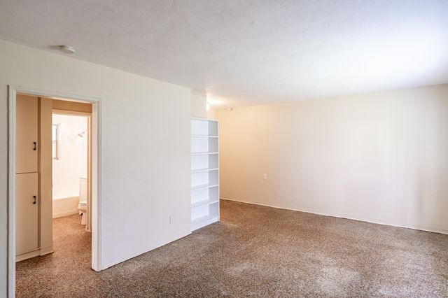 533 NE 2nd Avenue, Fort Lauderdale, FL 33304