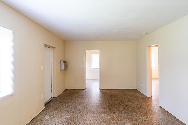533 NE 2nd Avenue, Fort Lauderdale, FL 33304