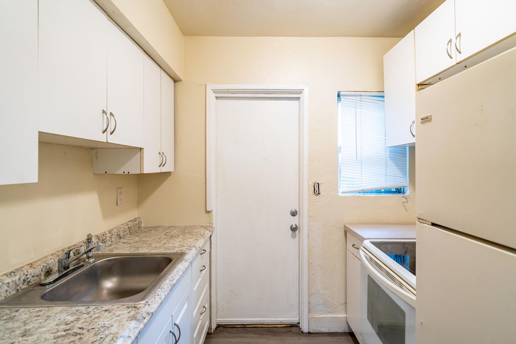 533 NE 2nd Avenue, Fort Lauderdale, FL 33304