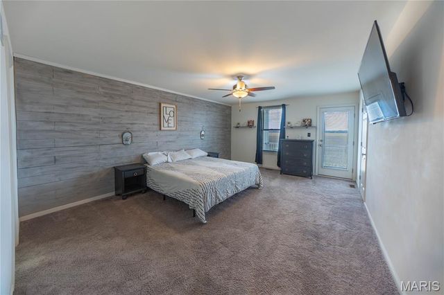 28 Freehold Rock Place, St Charles, MO 63301