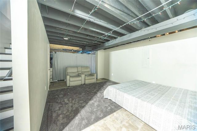 28 Freehold Rock Place, St Charles, MO 63301