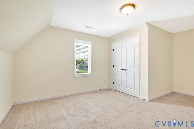 1013 Sycamore Crest Dr, Henrico, VA 23231