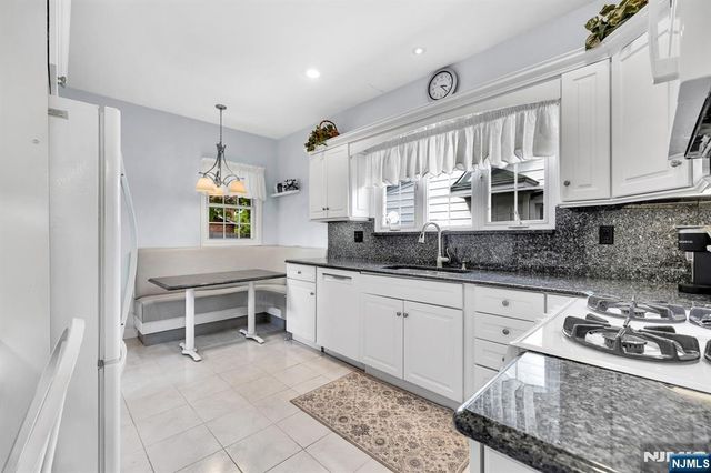 106 Maple Street, Rutherford, NJ 07070