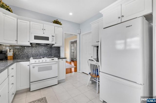 106 Maple Street, Rutherford, NJ 07070