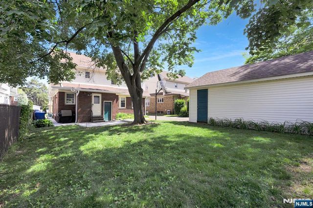106 Maple Street, Rutherford, NJ 07070