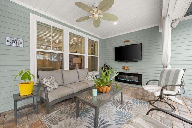 443 Locksley Drive, Panama City Beach, FL 32407