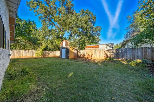 1329 Median Avenue, Shasta Lake, CA 96019