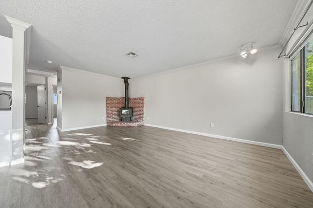 1329 Median Avenue, Shasta Lake, CA 96019