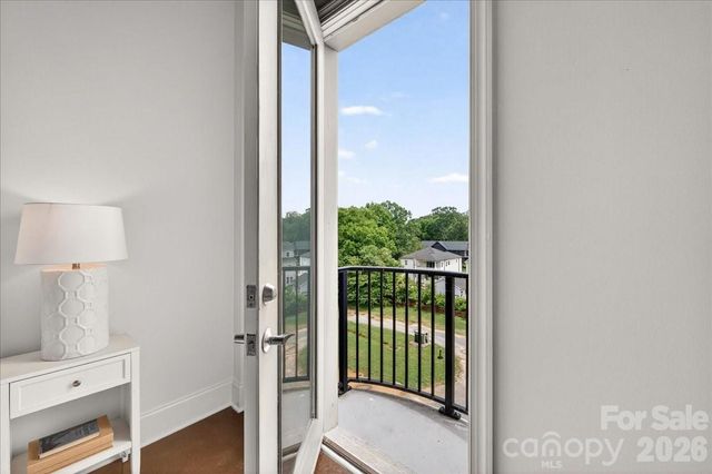 2338 Yadkin Avenue 502, Charlotte, NC 28205