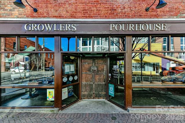 2338 Yadkin Avenue 502, Charlotte, NC 28205