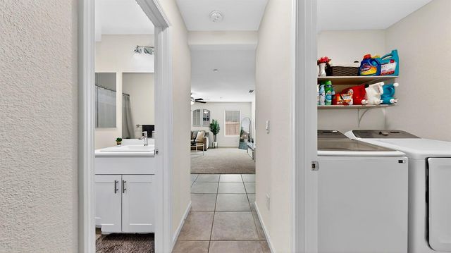 12011 Reid Ct, Waterford, CA 95386