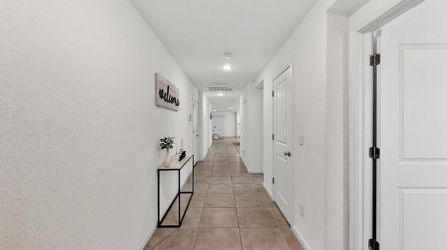 12011 Reid Ct, Waterford, CA 95386