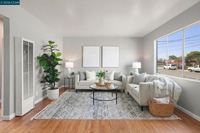 223 223 Diane Ave, Pittsburg, CA 94565