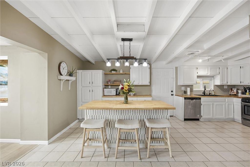 256 Hillcrest Drive, Henderson, NV 89015 — photo 4