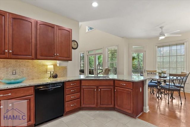 203 Cypress Lakes Drive, Bloomingdale, GA 31302