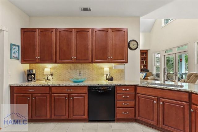 203 Cypress Lakes Drive, Bloomingdale, GA 31302