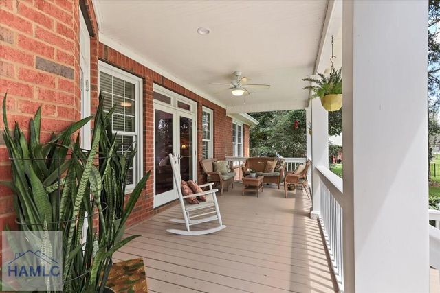 203 Cypress Lakes Drive, Bloomingdale, GA 31302