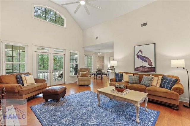 203 Cypress Lakes Drive, Bloomingdale, GA 31302