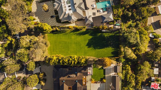 121 S Rockingham Avenue, Los Angeles, CA 90049