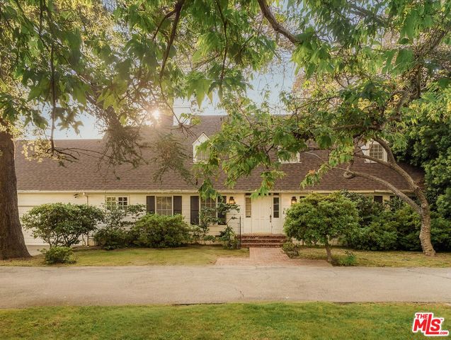 121 S Rockingham Avenue, Los Angeles, CA 90049