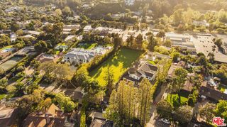 121 S Rockingham Avenue, Los Angeles, CA 90049