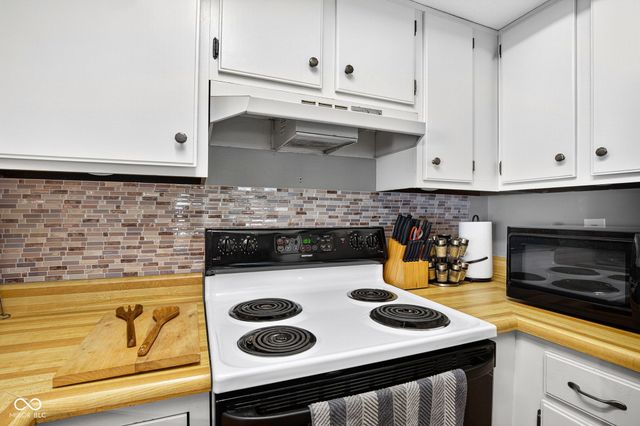 5701 Blue Spruce Drive, Indianapolis, IN 46237