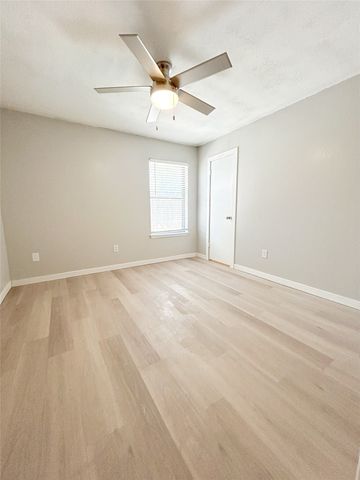 7503 April Lane, North Richland Hills, TX 76182