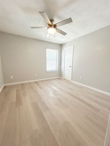 7503 April Lane, North Richland Hills, TX 76182