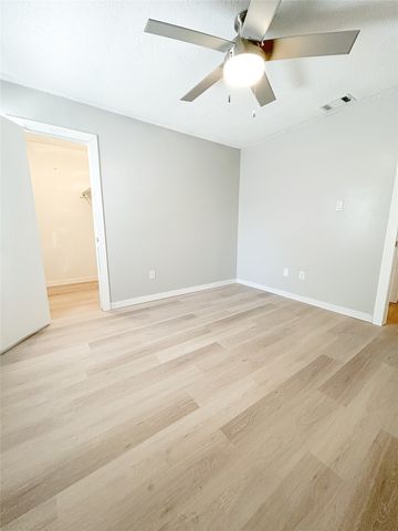7503 April Lane, North Richland Hills, TX 76182