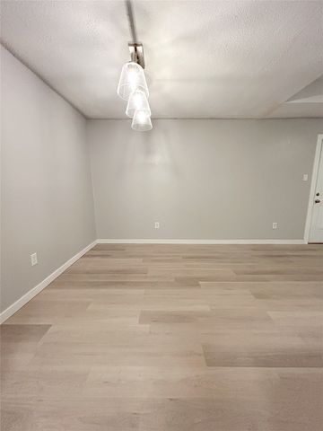 7503 April Lane, North Richland Hills, TX 76182
