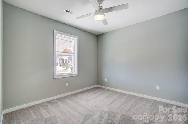 1529 28th Street Place SE, Hickory, NC 28602